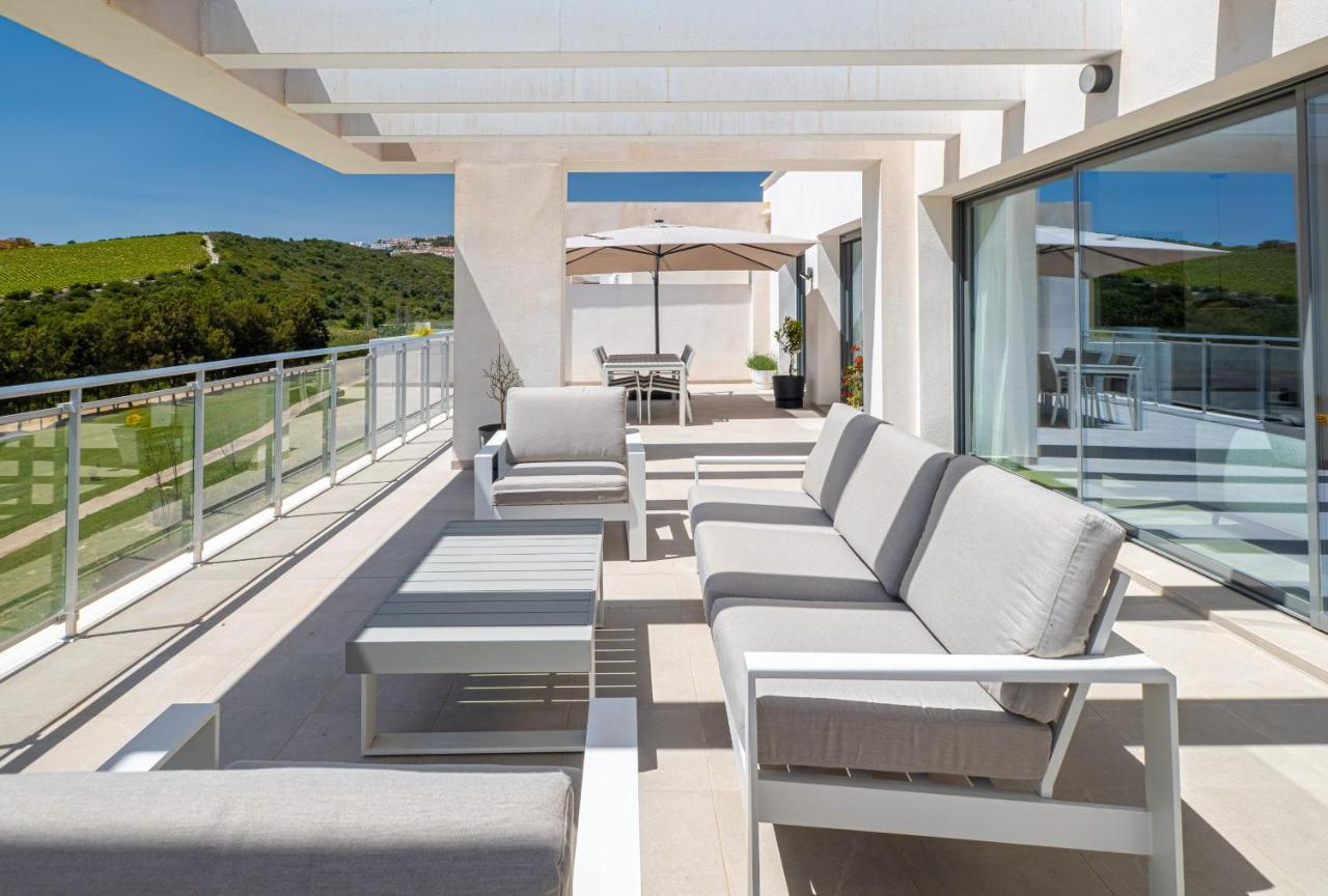 Casares Green 2365 Екстериор снимка